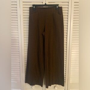 Old Navy Pixie Wide Leg Pants Size Medium